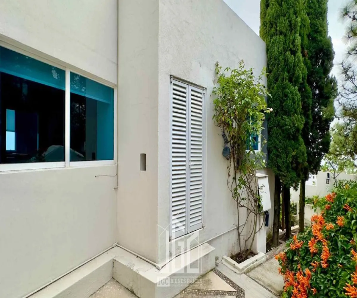 Casa En Venta,El Palomar,Rinconada del Acueducto 118, Tlajomulco de Zúñiga, Jalisco 45643, 5 Habitaciones,5 Baños,Rinconada del Acueducto,1,pdTa2oz Casa En Venta,El Palomar,Rinconada del Acueducto 118, Tlajomulco de Zúñiga, Jalisco 45643, 5 Habitaciones,5 Baños,Rinconada del Acueducto,1,pdTa2oz