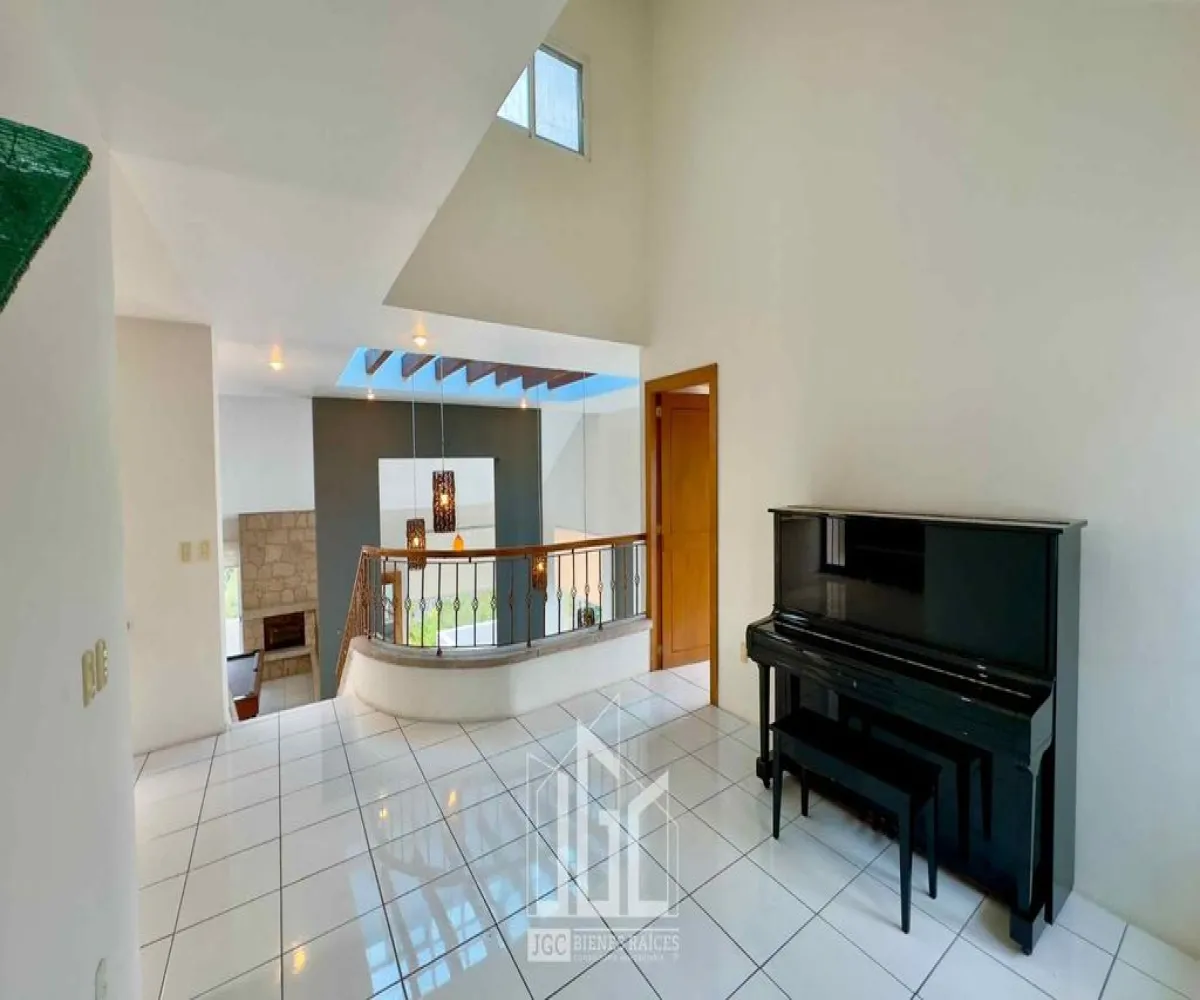 Casa En Venta,El Palomar,Rinconada del Acueducto 118, Tlajomulco de Zúñiga, Jalisco 45643, 5 Habitaciones,5 Baños,Rinconada del Acueducto,1,pdTa2oz Casa En Venta,El Palomar,Rinconada del Acueducto 118, Tlajomulco de Zúñiga, Jalisco 45643, 5 Habitaciones,5 Baños,Rinconada del Acueducto,1,pdTa2oz