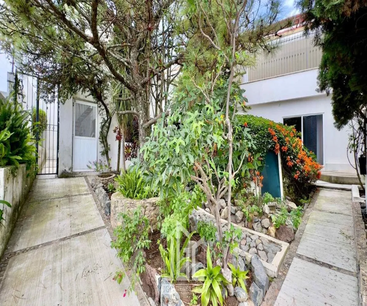 Casa En Venta,El Palomar,Rinconada del Acueducto 118, Tlajomulco de Zúñiga, Jalisco 45643, 5 Habitaciones,5 Baños,Rinconada del Acueducto,1,pdTa2oz Casa En Venta,El Palomar,Rinconada del Acueducto 118, Tlajomulco de Zúñiga, Jalisco 45643, 5 Habitaciones,5 Baños,Rinconada del Acueducto,1,pdTa2oz