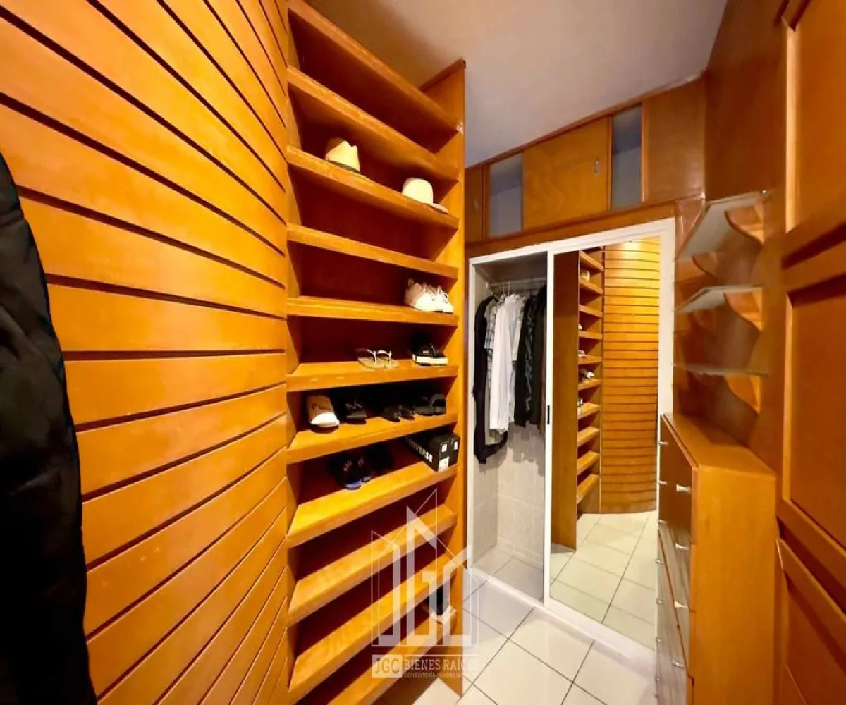 Casa En Venta,El Palomar,Rinconada del Acueducto 118, Tlajomulco de Zúñiga, Jalisco 45643, 5 Habitaciones,5 Baños,Rinconada del Acueducto,1,pdTa2oz Casa En Venta,El Palomar,Rinconada del Acueducto 118, Tlajomulco de Zúñiga, Jalisco 45643, 5 Habitaciones,5 Baños,Rinconada del Acueducto,1,pdTa2oz