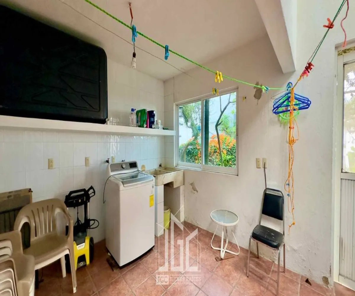 Casa En Venta,El Palomar,Rinconada del Acueducto 118, Tlajomulco de Zúñiga, Jalisco 45643, 5 Habitaciones,5 Baños,Rinconada del Acueducto,1,pdTa2oz Casa En Venta,El Palomar,Rinconada del Acueducto 118, Tlajomulco de Zúñiga, Jalisco 45643, 5 Habitaciones,5 Baños,Rinconada del Acueducto,1,pdTa2oz