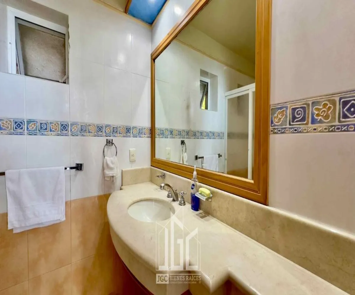 Casa En Venta,El Palomar,Rinconada del Acueducto 118, Tlajomulco de Zúñiga, Jalisco 45643, 5 Habitaciones,5 Baños,Rinconada del Acueducto,1,pdTa2oz Casa En Venta,El Palomar,Rinconada del Acueducto 118, Tlajomulco de Zúñiga, Jalisco 45643, 5 Habitaciones,5 Baños,Rinconada del Acueducto,1,pdTa2oz