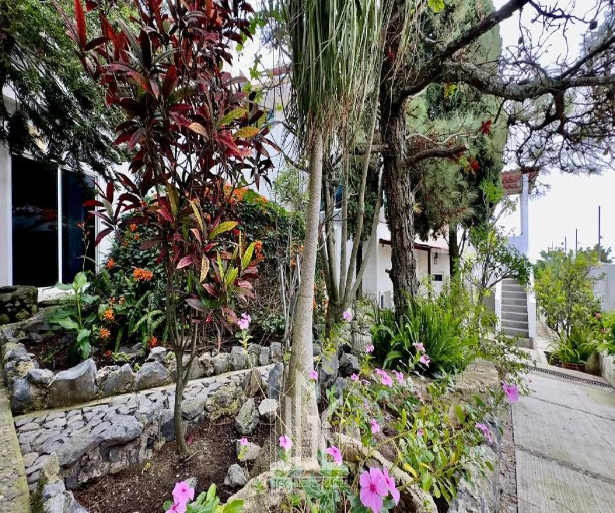 Casa En Venta,El Palomar,Rinconada del Acueducto 118, Tlajomulco de Zúñiga, Jalisco 45643, 5 Habitaciones,5 Baños,Rinconada del Acueducto,1,pdTa2oz Casa En Venta,El Palomar,Rinconada del Acueducto 118, Tlajomulco de Zúñiga, Jalisco 45643, 5 Habitaciones,5 Baños,Rinconada del Acueducto,1,pdTa2oz