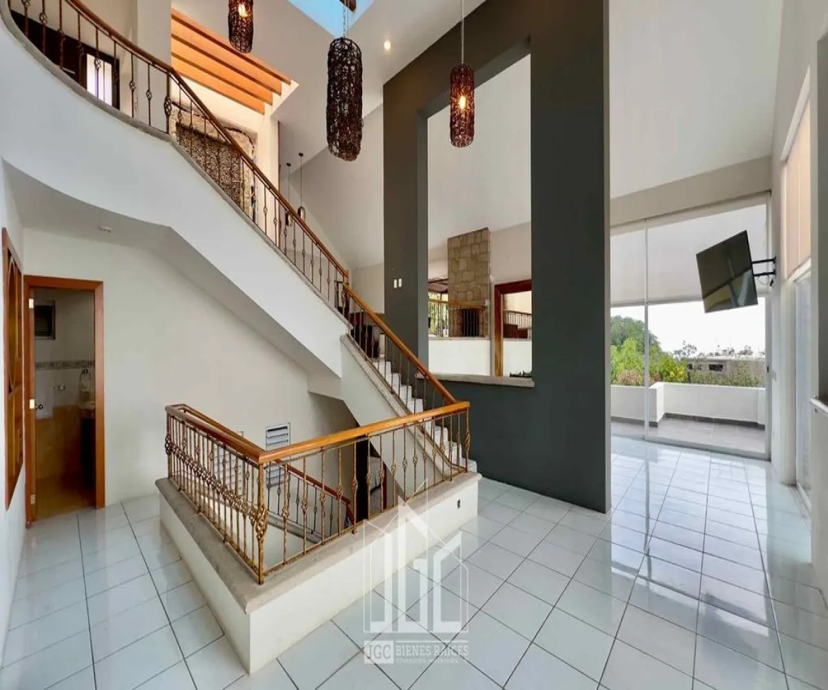 Casa En Venta,El Palomar,Rinconada del Acueducto 118, Tlajomulco de Zúñiga, Jalisco 45643, 5 Habitaciones,5 Baños,Rinconada del Acueducto,1,pdTa2oz Casa En Venta,El Palomar,Rinconada del Acueducto 118, Tlajomulco de Zúñiga, Jalisco 45643, 5 Habitaciones,5 Baños,Rinconada del Acueducto,1,pdTa2oz