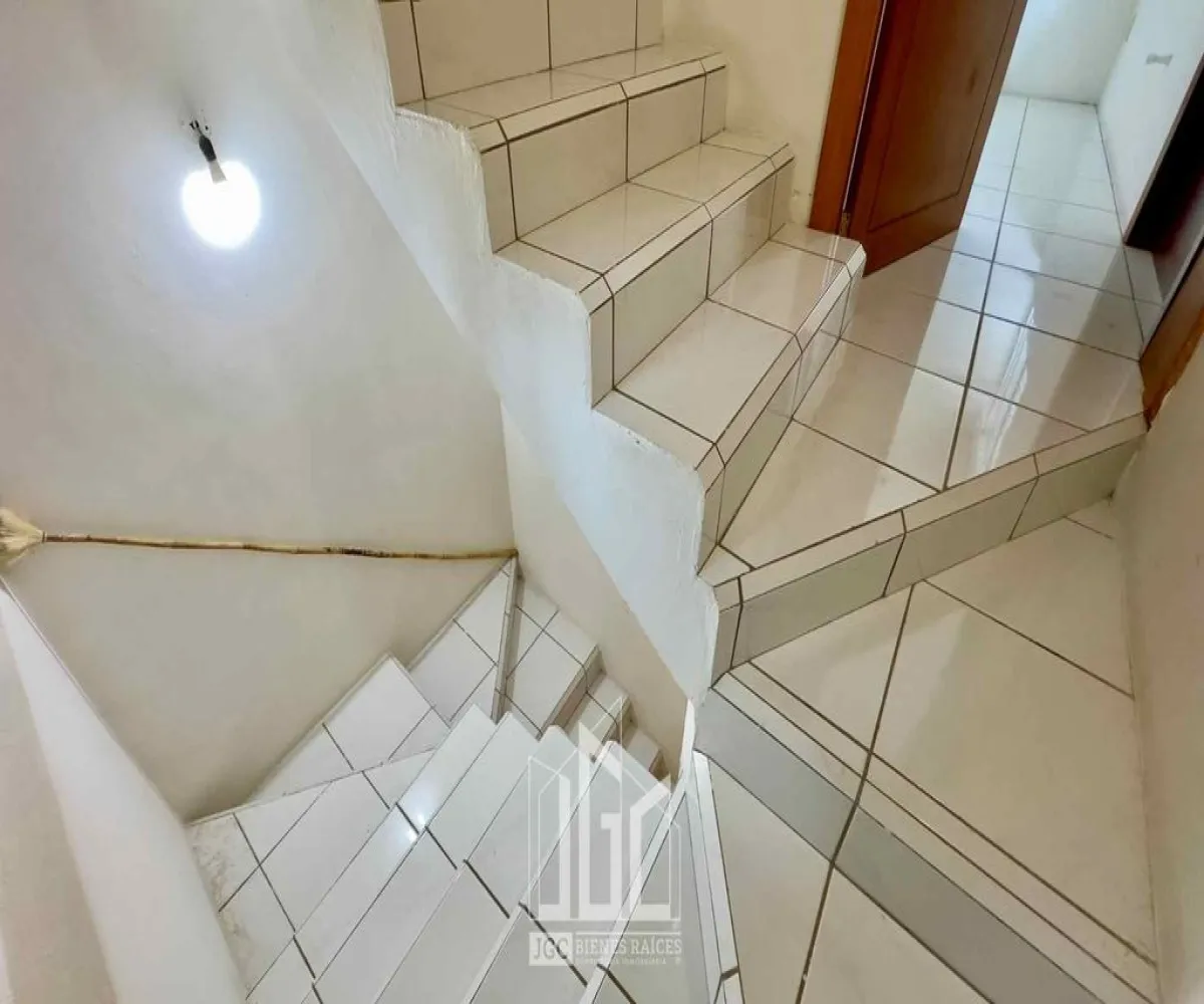 Casa En Venta,El Palomar,Rinconada del Acueducto 118, Tlajomulco de Zúñiga, Jalisco 45643, 5 Habitaciones,5 Baños,Rinconada del Acueducto,1,pdTa2oz Casa En Venta,El Palomar,Rinconada del Acueducto 118, Tlajomulco de Zúñiga, Jalisco 45643, 5 Habitaciones,5 Baños,Rinconada del Acueducto,1,pdTa2oz