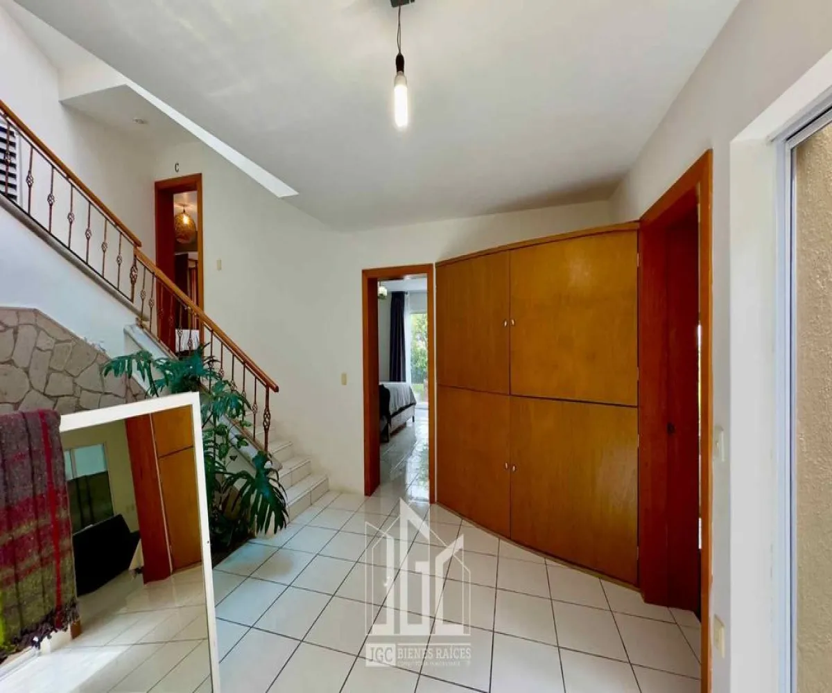 Casa En Venta,El Palomar,Rinconada del Acueducto 118, Tlajomulco de Zúñiga, Jalisco 45643, 5 Habitaciones,5 Baños,Rinconada del Acueducto,1,pdTa2oz Casa En Venta,El Palomar,Rinconada del Acueducto 118, Tlajomulco de Zúñiga, Jalisco 45643, 5 Habitaciones,5 Baños,Rinconada del Acueducto,1,pdTa2oz