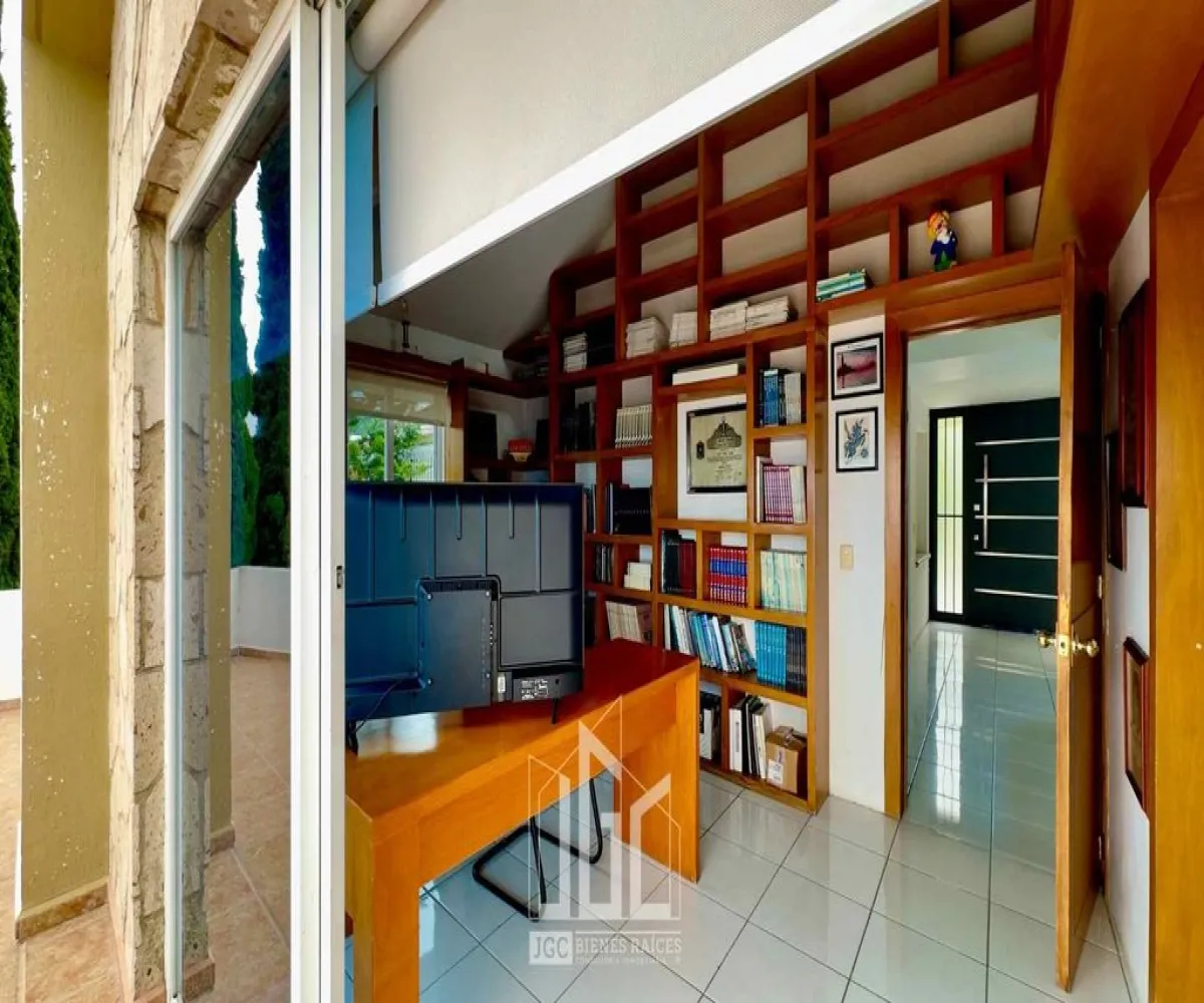 Casa En Venta,El Palomar,Rinconada del Acueducto 118, Tlajomulco de Zúñiga, Jalisco 45643, 5 Habitaciones,5 Baños,Rinconada del Acueducto,1,pdTa2oz Casa En Venta,El Palomar,Rinconada del Acueducto 118, Tlajomulco de Zúñiga, Jalisco 45643, 5 Habitaciones,5 Baños,Rinconada del Acueducto,1,pdTa2oz