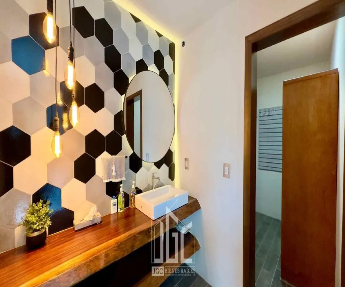 Casa En Venta,El Palomar,Rinconada del Acueducto 118, Tlajomulco de Zúñiga, Jalisco 45643, 5 Habitaciones,5 Baños,Rinconada del Acueducto,1,pdTa2oz Casa En Venta,El Palomar,Rinconada del Acueducto 118, Tlajomulco de Zúñiga, Jalisco 45643, 5 Habitaciones,5 Baños,Rinconada del Acueducto,1,pdTa2oz