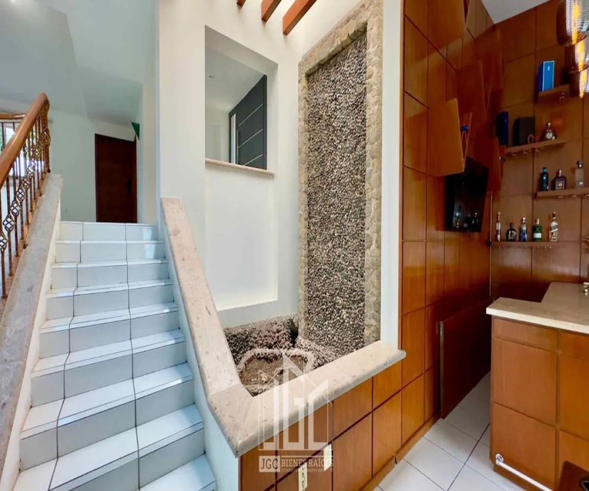 Casa En Venta,El Palomar,Rinconada del Acueducto 118, Tlajomulco de Zúñiga, Jalisco 45643, 5 Habitaciones,5 Baños,Rinconada del Acueducto,1,pdTa2oz Casa En Venta,El Palomar,Rinconada del Acueducto 118, Tlajomulco de Zúñiga, Jalisco 45643, 5 Habitaciones,5 Baños,Rinconada del Acueducto,1,pdTa2oz