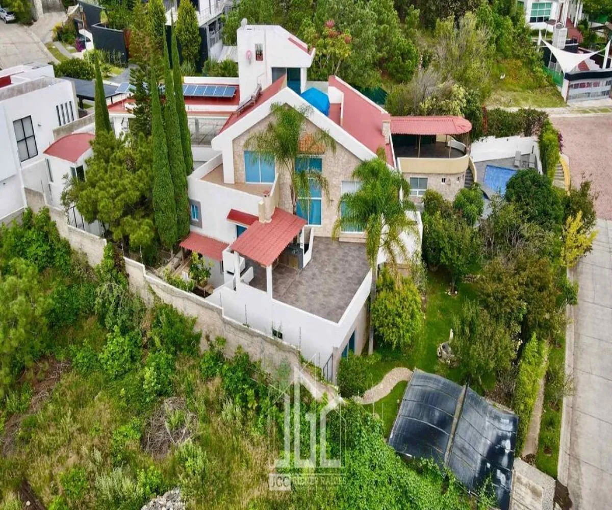 Casa En Venta,El Palomar,Rinconada del Acueducto 118, Tlajomulco de Zúñiga, Jalisco 45643, 5 Habitaciones,5 Baños,Rinconada del Acueducto,1,pdTa2oz Casa En Venta,El Palomar,Rinconada del Acueducto 118, Tlajomulco de Zúñiga, Jalisco 45643, 5 Habitaciones,5 Baños,Rinconada del Acueducto,1,pdTa2oz