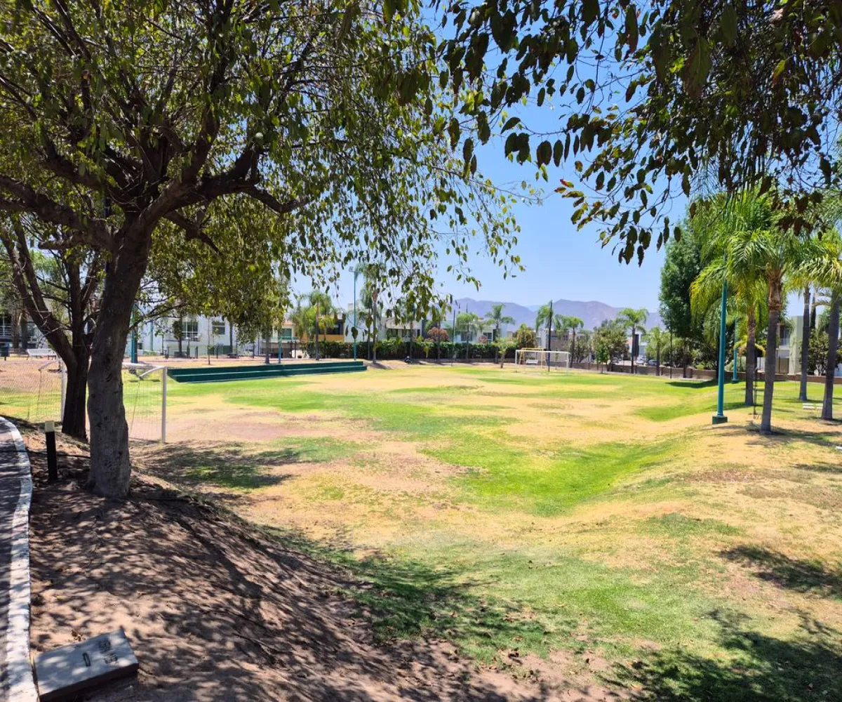 Terreno En Venta,El Manantial,La Romana 222, Tlajomulco de Zúñiga, Jalisco 45645,La Romana,p77KBSs Terreno En Venta,El Manantial,La Romana 222, Tlajomulco de Zúñiga, Jalisco 45645,La Romana,p77KBSs