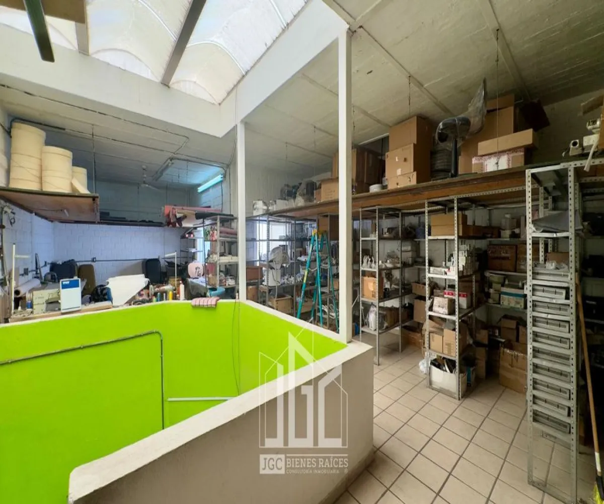 Local En Venta,La Perla,López Portillo 774, Guadalajara, Jalisco 44360,2 Baños,López Portillo,1,pomBTWV