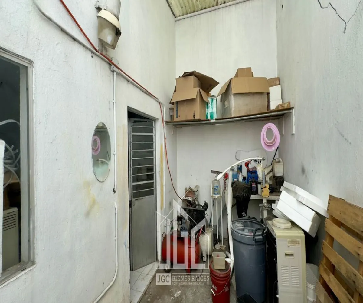 Local En Venta,La Perla,López Portillo 774, Guadalajara, Jalisco 44360,2 Baños,López Portillo,1,pomBTWV