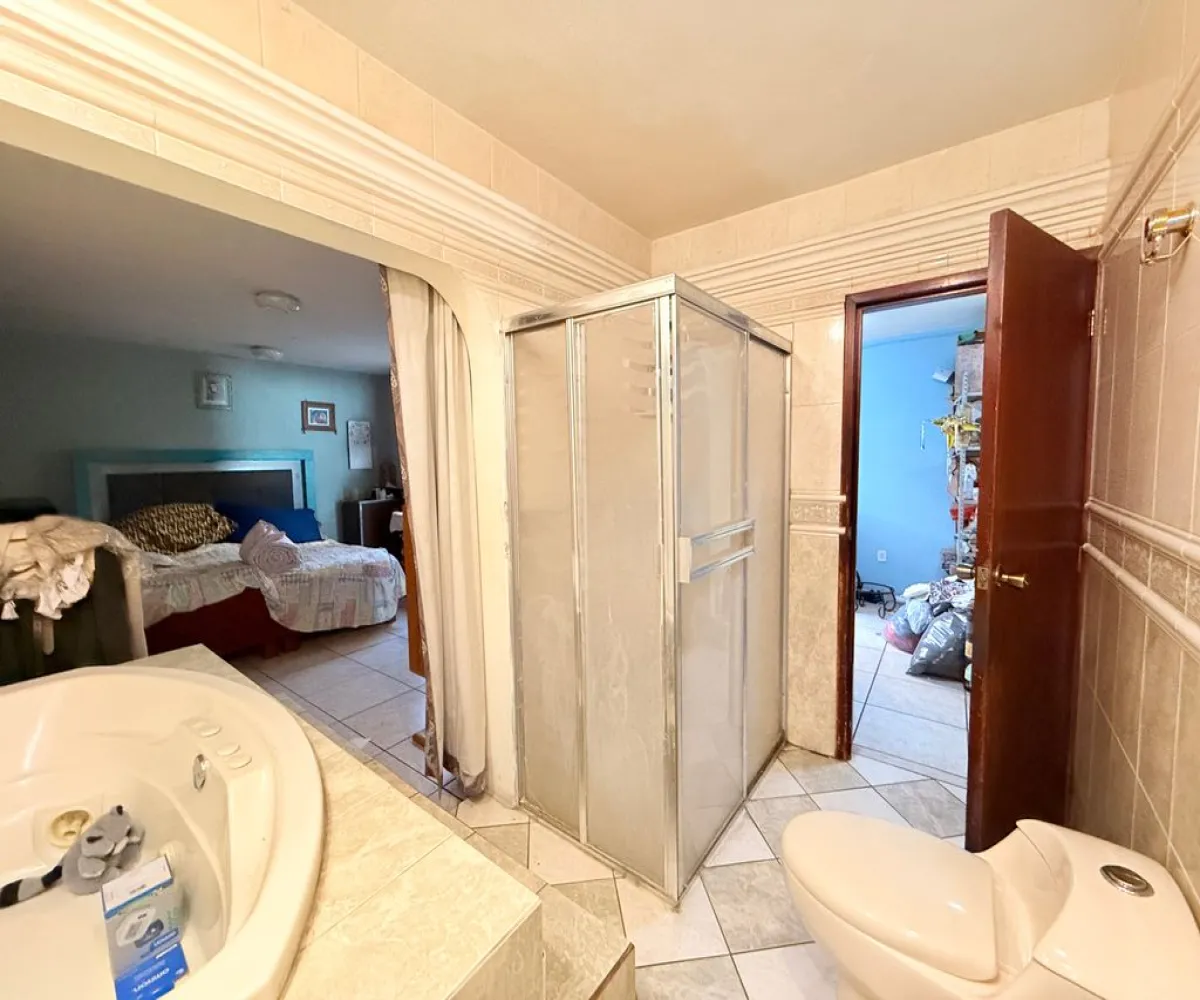Casa En Venta,Residencial La Soledad,Calle Anacleto Caminos 1, San Pedro Tlaquepaque, Jalisco 45525, 4 Habitaciones,3 Baños,Calle Anacleto Caminos,3,ppi6Ycn