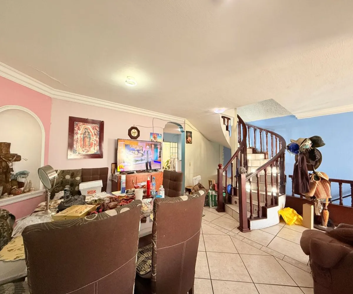 Casa En Venta,Residencial La Soledad,Calle Anacleto Caminos 1, San Pedro Tlaquepaque, Jalisco 45525, 4 Habitaciones,3 Baños,Calle Anacleto Caminos,3,ppi6Ycn