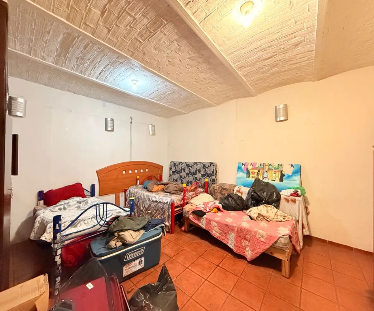 Casa En Venta,Residencial La Soledad,Calle Anacleto Caminos 1, San Pedro Tlaquepaque, Jalisco 45525, 4 Habitaciones,3 Baños,Calle Anacleto Caminos,3,ppi6Ycn