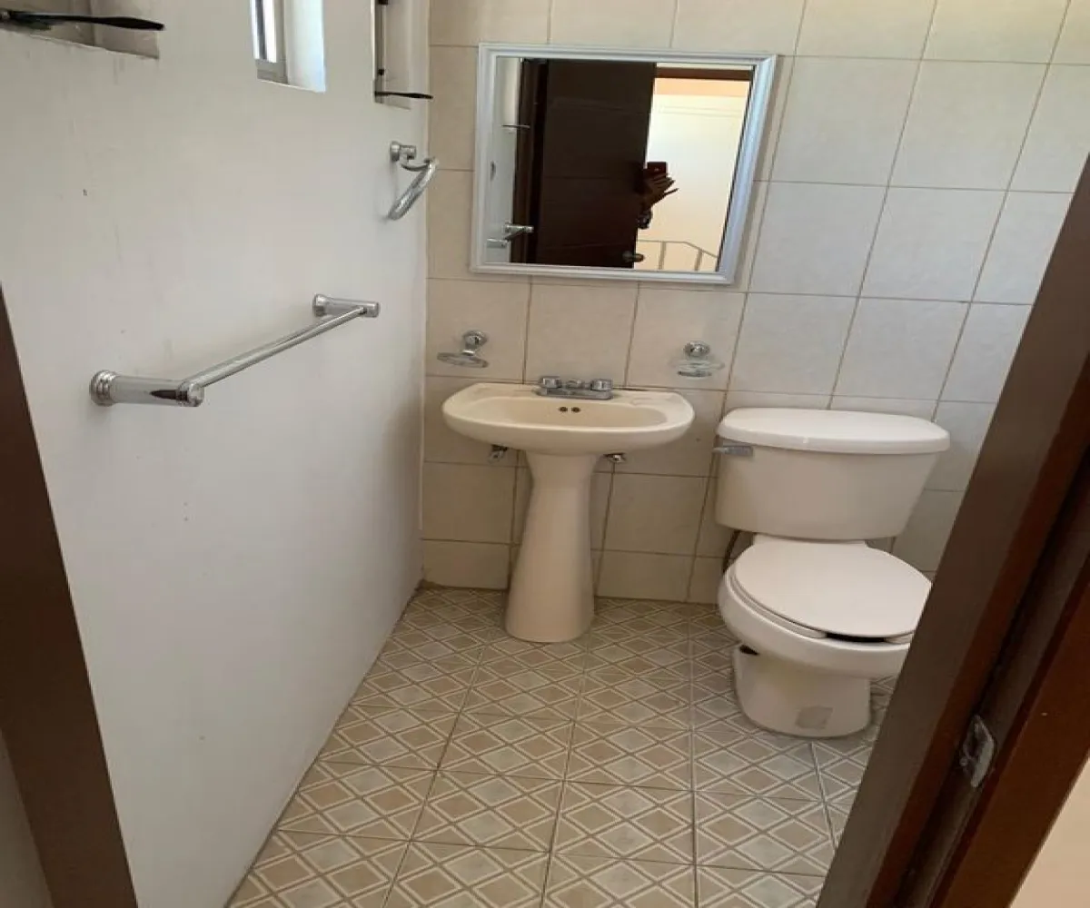 Casa En Venta,La Calma,Calle Escorpión 3413, Zapopan, Jalisco 45070, 3 Habitaciones,4 Baños,Calle Escorpión,2,pXyCqg9 Casa En Venta,La Calma,Calle Escorpión 3413, Zapopan, Jalisco 45070, 3 Habitaciones,4 Baños,Calle Escorpión,2,pXyCqg9