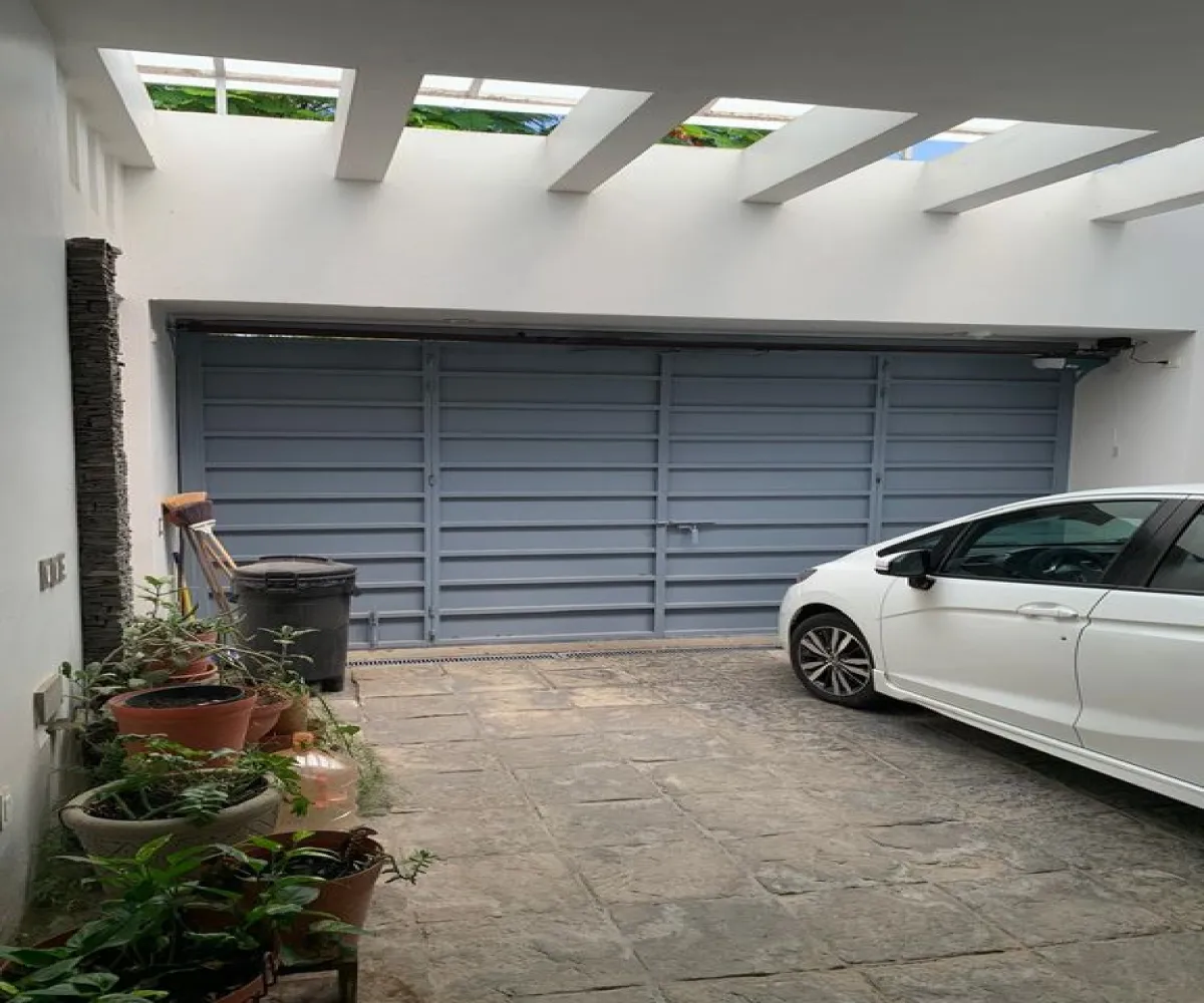 Casa En Venta,La Calma,Calle Escorpión 3413, Zapopan, Jalisco 45070, 3 Habitaciones,4 Baños,Calle Escorpión,2,pXyCqg9 Casa En Venta,La Calma,Calle Escorpión 3413, Zapopan, Jalisco 45070, 3 Habitaciones,4 Baños,Calle Escorpión,2,pXyCqg9