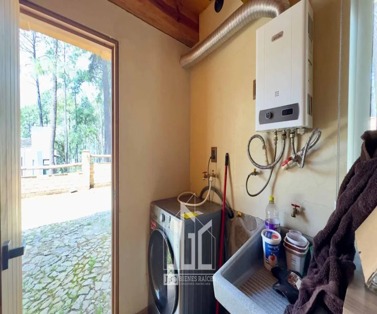 Casa En Venta,La Frontera,Bosques de la Cañada la Frontera Atemajac de Brizuela S/N, Tapalpa, Jalisco 49340, 4 Habitaciones,5 Baños,Bosques de la Cañada la Frontera Atemajac de Brizuela,2,pvCTb0c