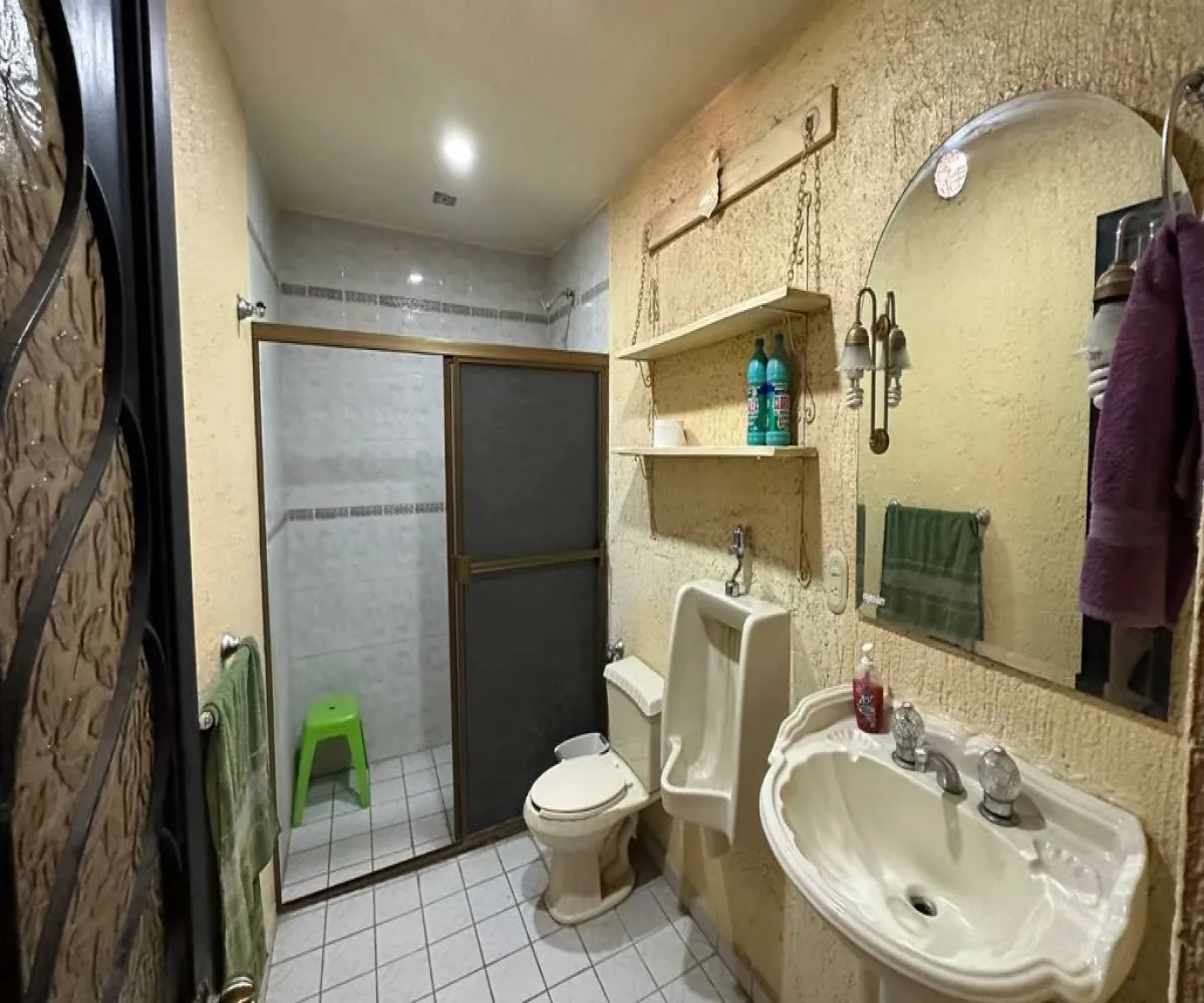 Industrial En Renta,Lomas del Cuatro,Loma Alegre 12, San Pedro Tlaquepaque, Jalisco 45599,3 Baños,Loma Alegre,1,phvsiA7 Industrial En Renta,Lomas del Cuatro,Loma Alegre 12, San Pedro Tlaquepaque, Jalisco 45599,3 Baños,Loma Alegre,1,phvsiA7