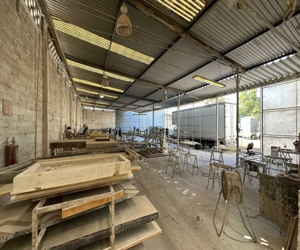 Industrial En Renta,Lomas del Cuatro,Loma Alegre 12, San Pedro Tlaquepaque, Jalisco 45599,3 Baños,Loma Alegre,1,phvsiA7 Industrial En Renta,Lomas del Cuatro,Loma Alegre 12, San Pedro Tlaquepaque, Jalisco 45599,3 Baños,Loma Alegre,1,phvsiA7