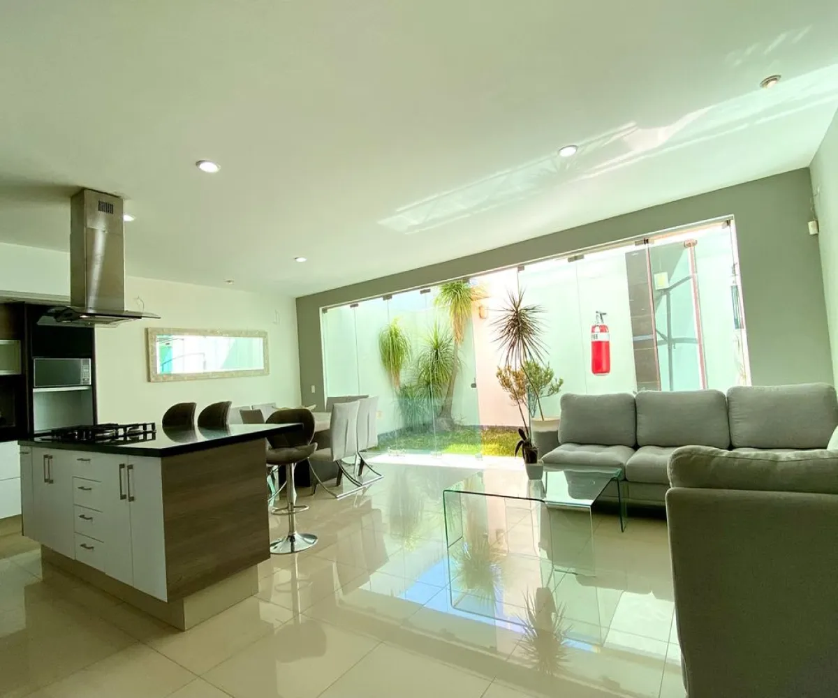 Casa En Renta,Altagracia,Avenida de la Mancha 12 230, Zapopan, Jalisco 45130, 3 Habitaciones,3 Baños,Avenida de la Mancha,1,p5NLYLy