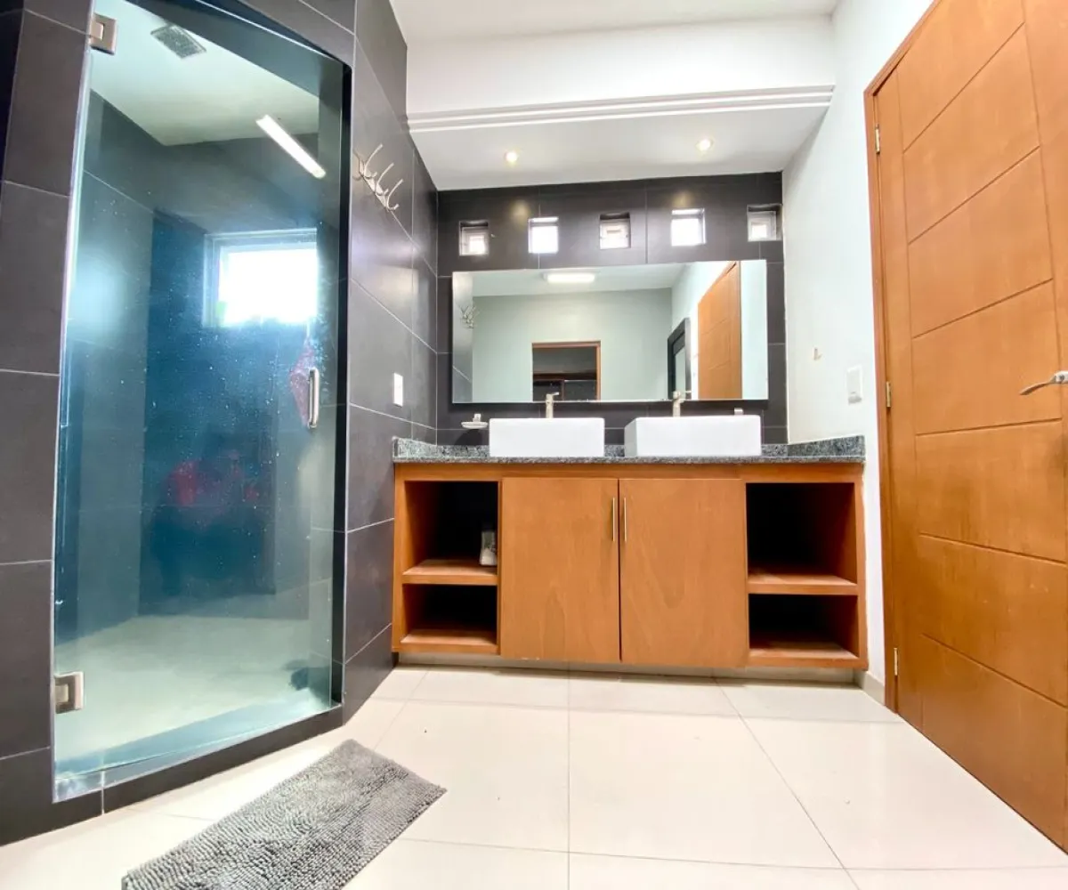 Casa En Renta,Altagracia,Avenida de la Mancha 12 230, Zapopan, Jalisco 45130, 3 Habitaciones,3 Baños,Avenida de la Mancha,1,p5NLYLy