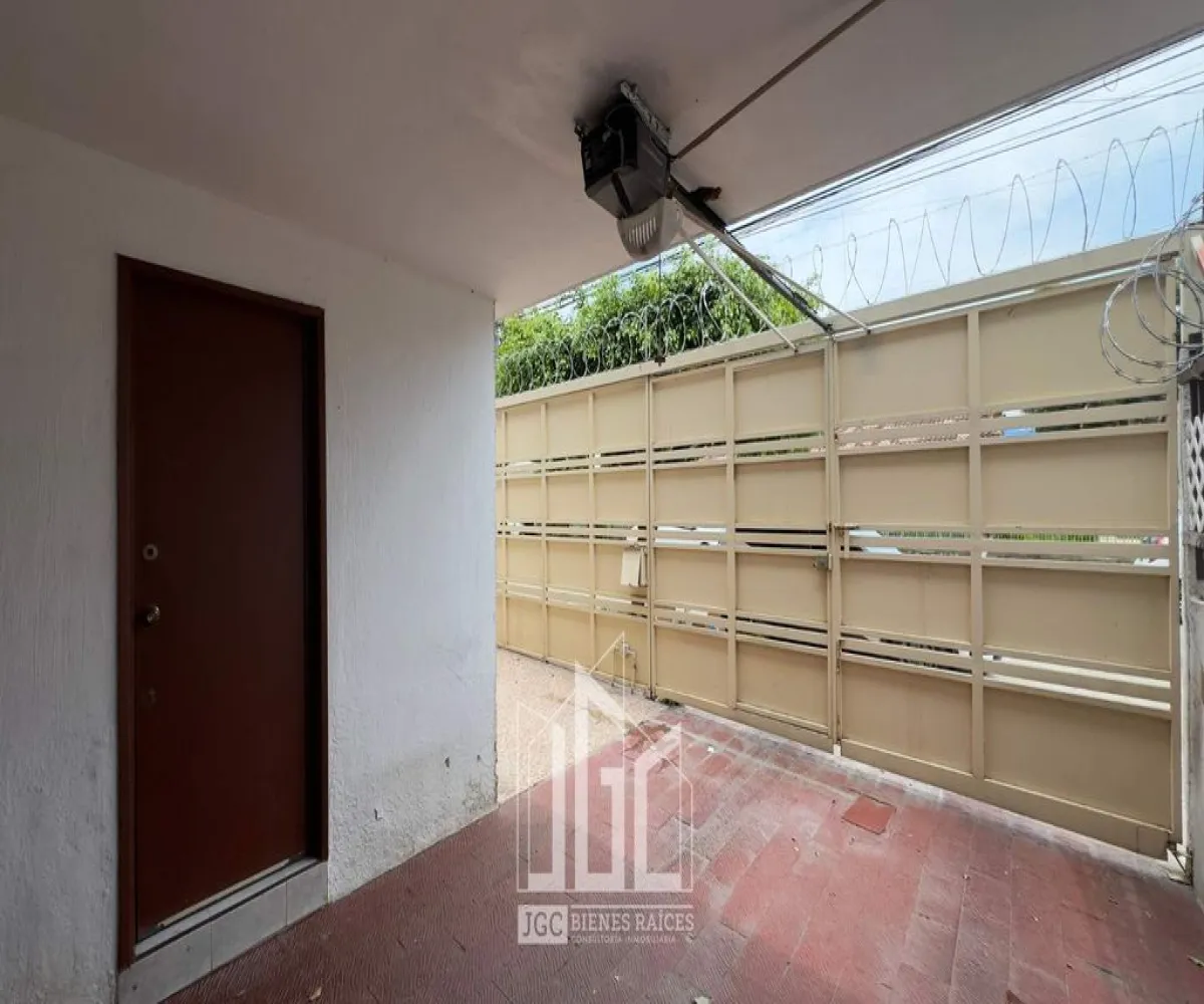 Casa En Venta,Jardines del Sol,Tulum 477, Zapopan, Jalisco 45050, 3 Habitaciones,3 Baños,Tulum,2,pBr9790 Casa En Venta,Jardines del Sol,Tulum 477, Zapopan, Jalisco 45050, 3 Habitaciones,3 Baños,Tulum,2,pBr9790