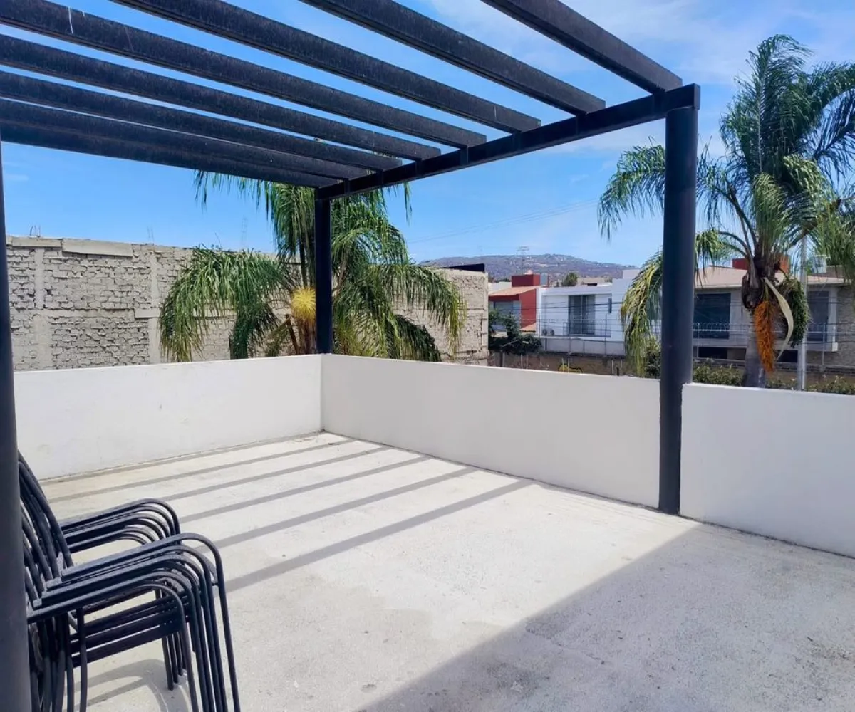 Casa En Venta,Francisco I. Madero 673 1, San Pedro Tlaquepaque, Jalisco 45645, 3 Habitaciones,3 Baños,Francisco I. Madero,1,pBusWfx