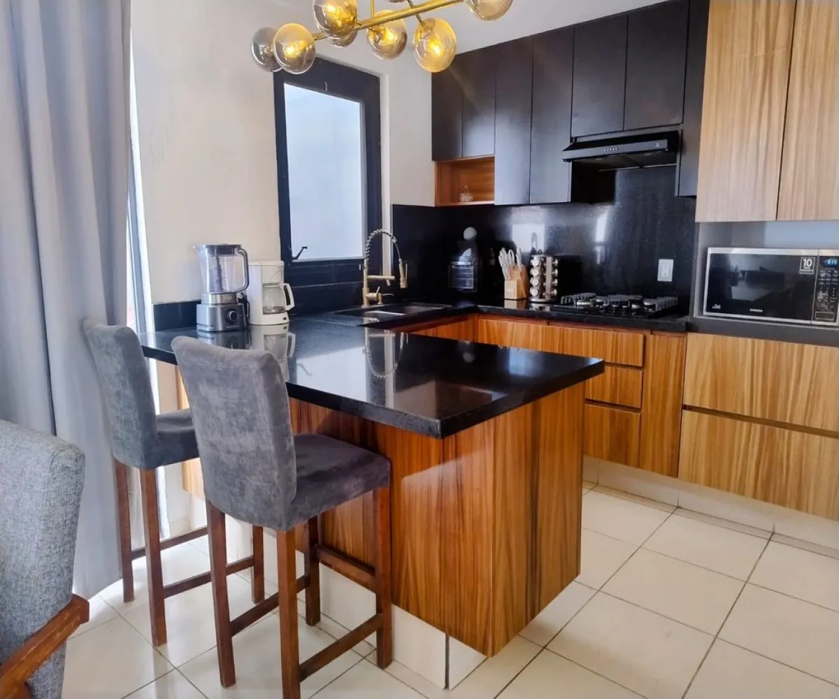 Casa En Venta,Francisco I. Madero 673 1, San Pedro Tlaquepaque, Jalisco 45645, 3 Habitaciones,3 Baños,Francisco I. Madero,1,pBusWfx