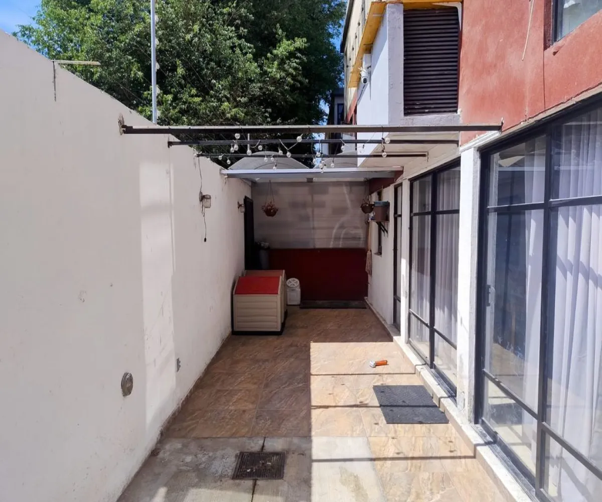 Casa En Venta,Francisco I. Madero 673 1, San Pedro Tlaquepaque, Jalisco 45645, 3 Habitaciones,3 Baños,Francisco I. Madero,1,pBusWfx