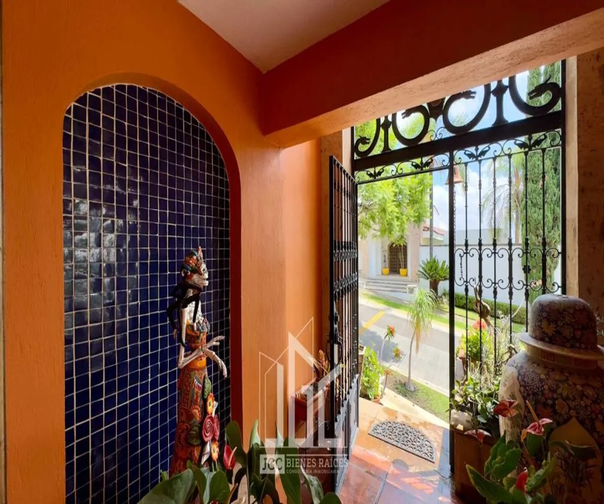 Casa En Venta,El Palomar,Paseo de Las Cumbres 274 L-289, Tlajomulco de Zúñiga, Jalisco 45643, 4 Habitaciones,4 Baños,Paseo de Las Cumbres,4,pWe2dBK Casa En Venta,El Palomar,Paseo de Las Cumbres 274 L-289, Tlajomulco de Zúñiga, Jalisco 45643, 4 Habitaciones,4 Baños,Paseo de Las Cumbres,4,pWe2dBK