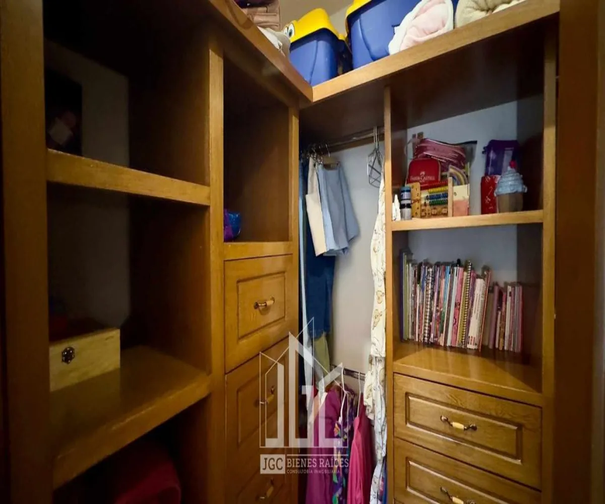 Casa En Venta,El Palomar,Paseo de Las Cumbres 274 L-289, Tlajomulco de Zúñiga, Jalisco 45643, 4 Habitaciones,4 Baños,Paseo de Las Cumbres,4,pWe2dBK Casa En Venta,El Palomar,Paseo de Las Cumbres 274 L-289, Tlajomulco de Zúñiga, Jalisco 45643, 4 Habitaciones,4 Baños,Paseo de Las Cumbres,4,pWe2dBK