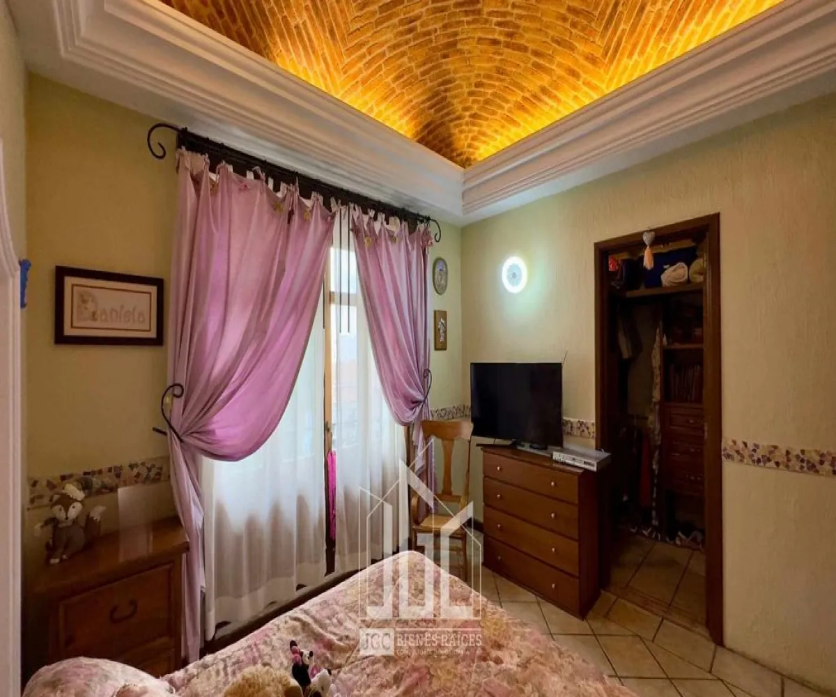 Casa En Venta,El Palomar,Paseo de Las Cumbres 274 L-289, Tlajomulco de Zúñiga, Jalisco 45643, 4 Habitaciones,4 Baños,Paseo de Las Cumbres,4,pWe2dBK Casa En Venta,El Palomar,Paseo de Las Cumbres 274 L-289, Tlajomulco de Zúñiga, Jalisco 45643, 4 Habitaciones,4 Baños,Paseo de Las Cumbres,4,pWe2dBK