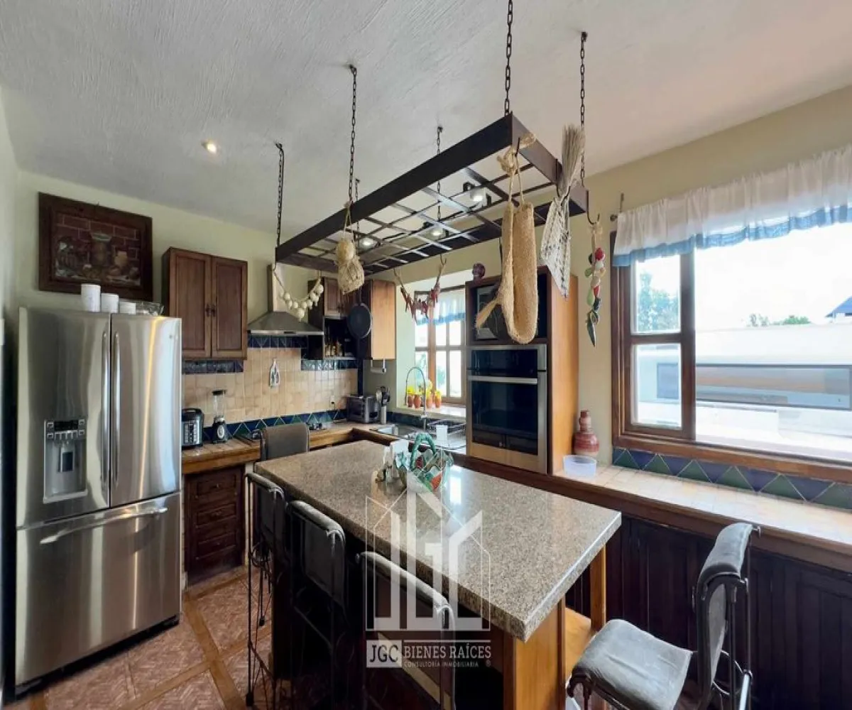 Casa En Venta,El Palomar,Paseo de Las Cumbres 274 L-289, Tlajomulco de Zúñiga, Jalisco 45643, 4 Habitaciones,4 Baños,Paseo de Las Cumbres,4,pWe2dBK Casa En Venta,El Palomar,Paseo de Las Cumbres 274 L-289, Tlajomulco de Zúñiga, Jalisco 45643, 4 Habitaciones,4 Baños,Paseo de Las Cumbres,4,pWe2dBK