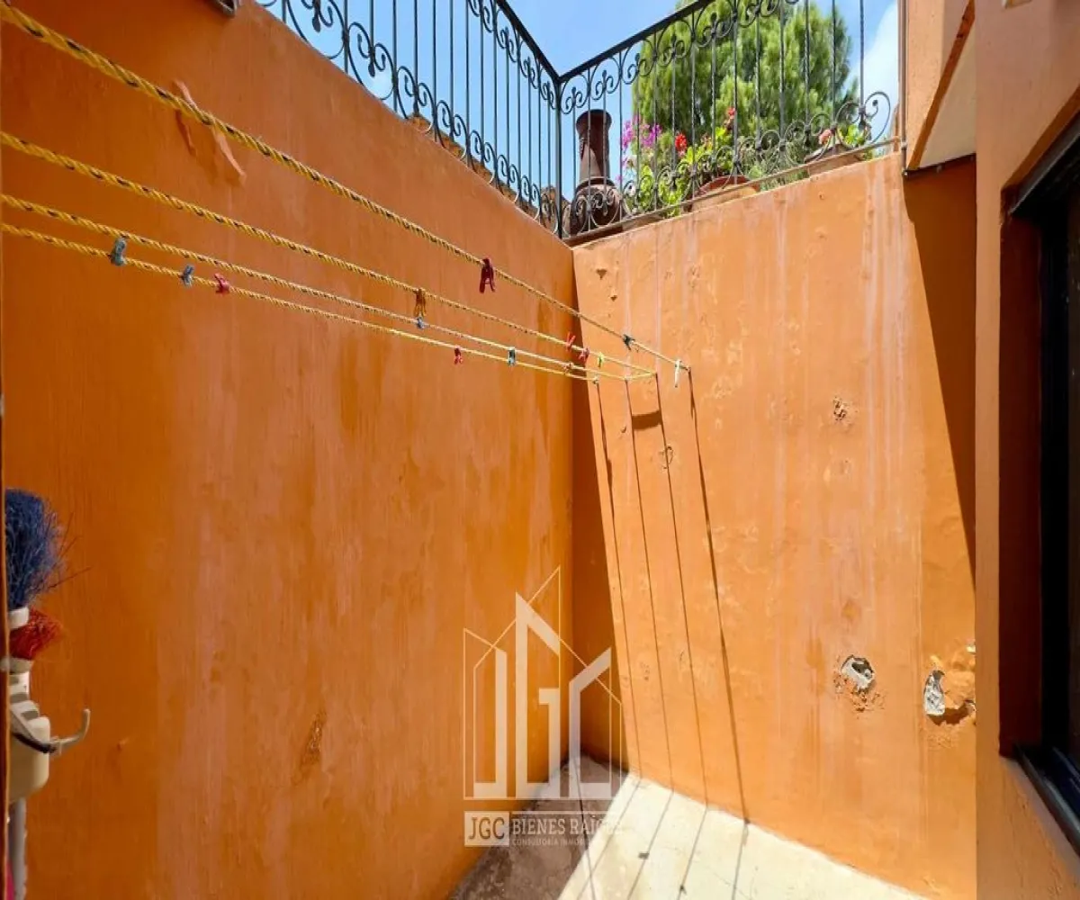 Casa En Venta,El Palomar,Paseo de Las Cumbres 274 L-289, Tlajomulco de Zúñiga, Jalisco 45643, 4 Habitaciones,4 Baños,Paseo de Las Cumbres,4,pWe2dBK Casa En Venta,El Palomar,Paseo de Las Cumbres 274 L-289, Tlajomulco de Zúñiga, Jalisco 45643, 4 Habitaciones,4 Baños,Paseo de Las Cumbres,4,pWe2dBK