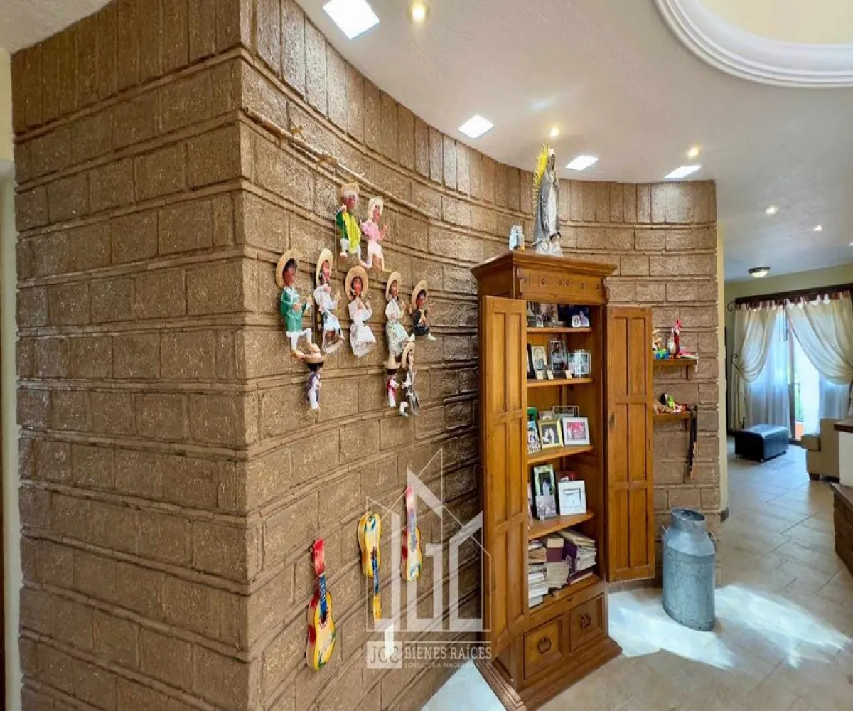 Casa En Venta,El Palomar,Paseo de Las Cumbres 274 L-289, Tlajomulco de Zúñiga, Jalisco 45643, 4 Habitaciones,4 Baños,Paseo de Las Cumbres,4,pWe2dBK Casa En Venta,El Palomar,Paseo de Las Cumbres 274 L-289, Tlajomulco de Zúñiga, Jalisco 45643, 4 Habitaciones,4 Baños,Paseo de Las Cumbres,4,pWe2dBK