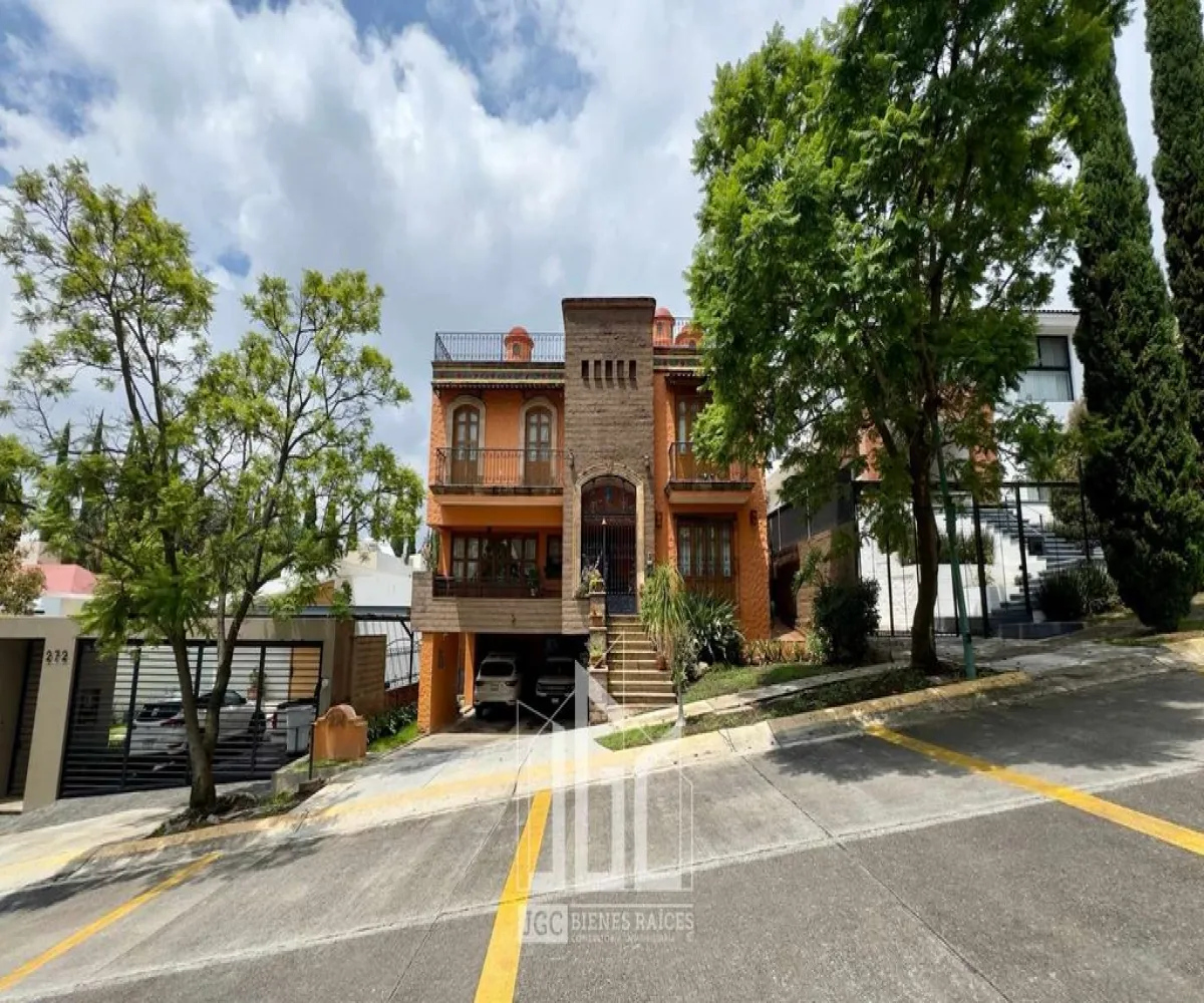 Casa En Venta,El Palomar,Paseo de Las Cumbres 274 L-289, Tlajomulco de Zúñiga, Jalisco 45643, 4 Habitaciones,4 Baños,Paseo de Las Cumbres,4,pWe2dBK Casa En Venta,El Palomar,Paseo de Las Cumbres 274 L-289, Tlajomulco de Zúñiga, Jalisco 45643, 4 Habitaciones,4 Baños,Paseo de Las Cumbres,4,pWe2dBK