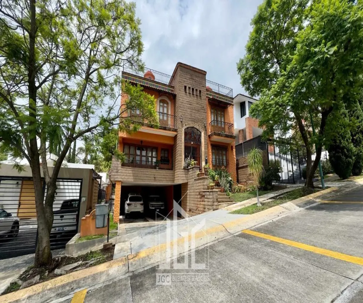 Casa En Venta,El Palomar,Paseo de Las Cumbres 274 L-289, Tlajomulco de Zúñiga, Jalisco 45643, 4 Habitaciones,4 Baños,Paseo de Las Cumbres,4,pWe2dBK Casa En Venta,El Palomar,Paseo de Las Cumbres 274 L-289, Tlajomulco de Zúñiga, Jalisco 45643, 4 Habitaciones,4 Baños,Paseo de Las Cumbres,4,pWe2dBK