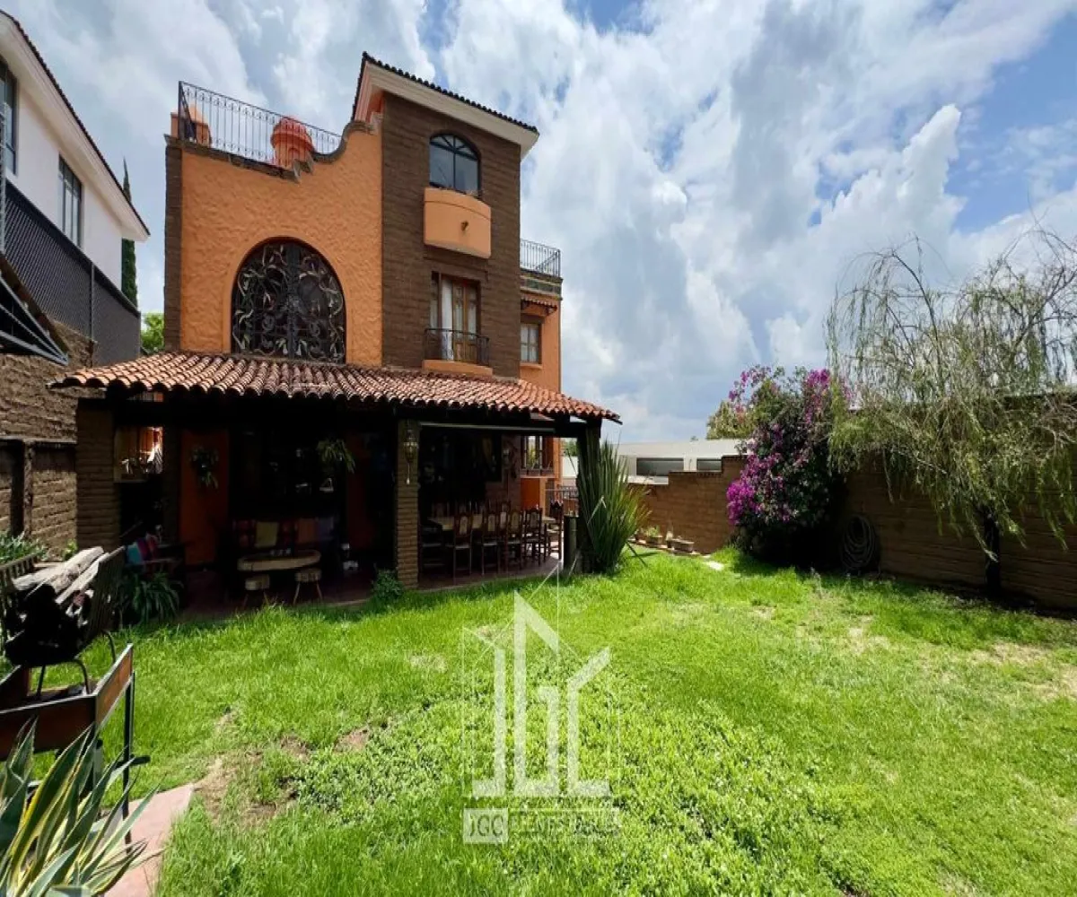 Casa En Venta,El Palomar,Paseo de Las Cumbres 274 L-289, Tlajomulco de Zúñiga, Jalisco 45643, 4 Habitaciones,4 Baños,Paseo de Las Cumbres,4,pWe2dBK Casa En Venta,El Palomar,Paseo de Las Cumbres 274 L-289, Tlajomulco de Zúñiga, Jalisco 45643, 4 Habitaciones,4 Baños,Paseo de Las Cumbres,4,pWe2dBK