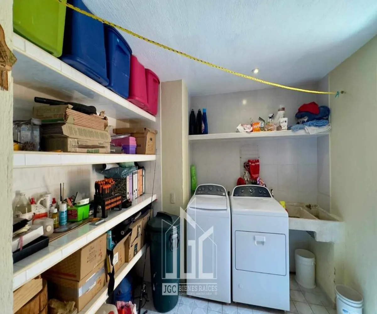 Casa En Venta,El Palomar,Paseo de Las Cumbres 274 L-289, Tlajomulco de Zúñiga, Jalisco 45643, 4 Habitaciones,4 Baños,Paseo de Las Cumbres,4,pWe2dBK Casa En Venta,El Palomar,Paseo de Las Cumbres 274 L-289, Tlajomulco de Zúñiga, Jalisco 45643, 4 Habitaciones,4 Baños,Paseo de Las Cumbres,4,pWe2dBK