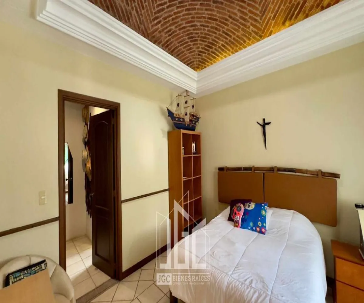 Casa En Venta,El Palomar,Paseo de Las Cumbres 274 L-289, Tlajomulco de Zúñiga, Jalisco 45643, 4 Habitaciones,4 Baños,Paseo de Las Cumbres,4,pWe2dBK Casa En Venta,El Palomar,Paseo de Las Cumbres 274 L-289, Tlajomulco de Zúñiga, Jalisco 45643, 4 Habitaciones,4 Baños,Paseo de Las Cumbres,4,pWe2dBK