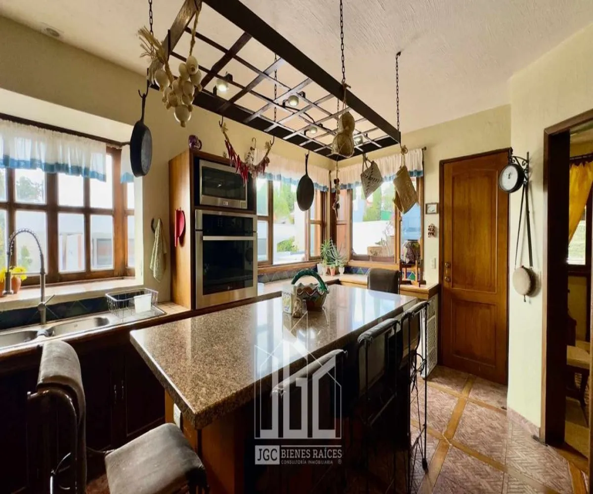 Casa En Venta,El Palomar,Paseo de Las Cumbres 274 L-289, Tlajomulco de Zúñiga, Jalisco 45643, 4 Habitaciones,4 Baños,Paseo de Las Cumbres,4,pWe2dBK Casa En Venta,El Palomar,Paseo de Las Cumbres 274 L-289, Tlajomulco de Zúñiga, Jalisco 45643, 4 Habitaciones,4 Baños,Paseo de Las Cumbres,4,pWe2dBK