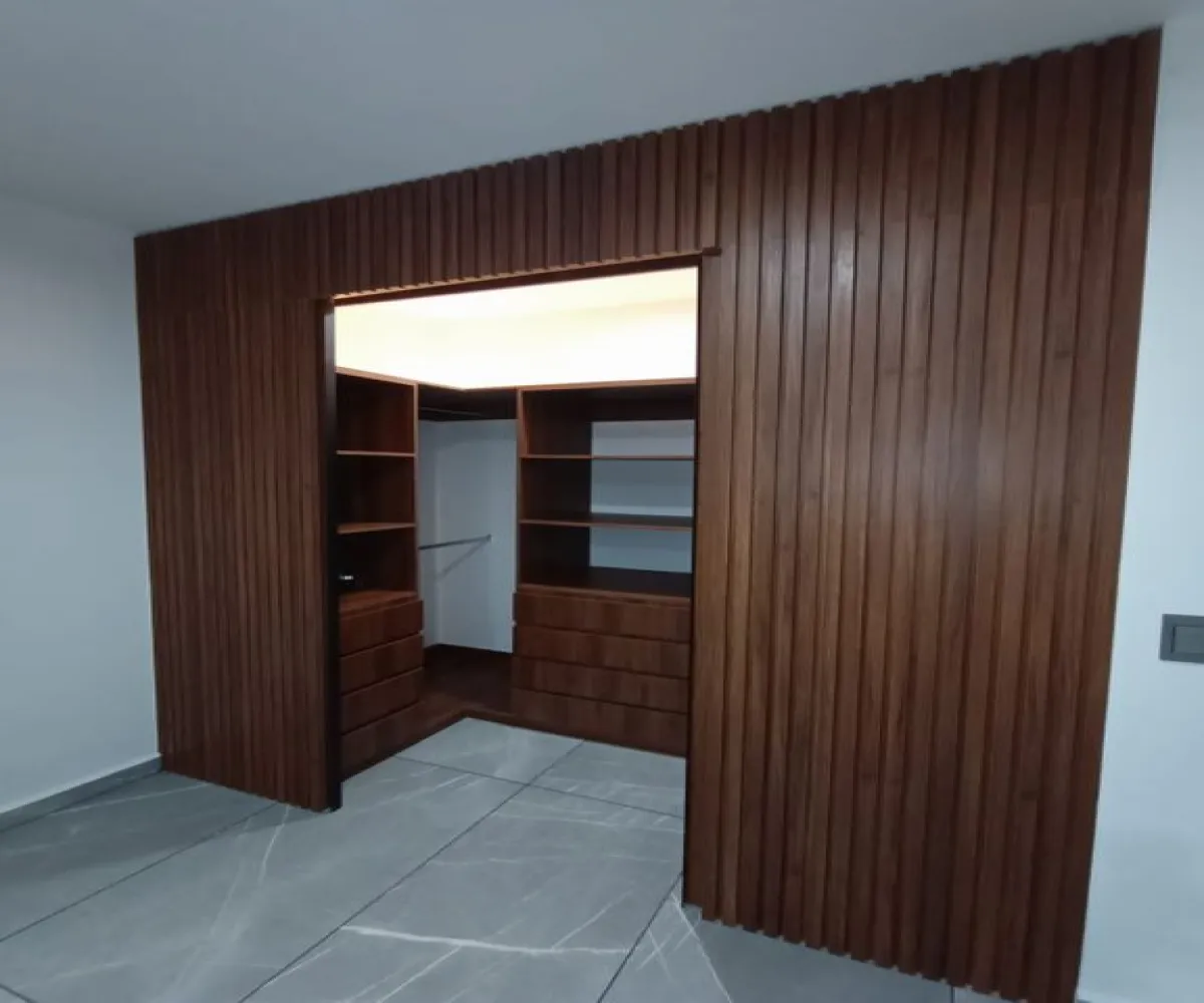 Casa En Venta,Parques vallarta,Paseo de la Estrella 3652 32, Zapopan, Jalisco 45134, 4 Habitaciones,5 Baños,Paseo de la Estrella,3,pes0iyD Casa En Venta,Parques vallarta,Paseo de la Estrella 3652 32, Zapopan, Jalisco 45134, 4 Habitaciones,5 Baños,Paseo de la Estrella,3,pes0iyD