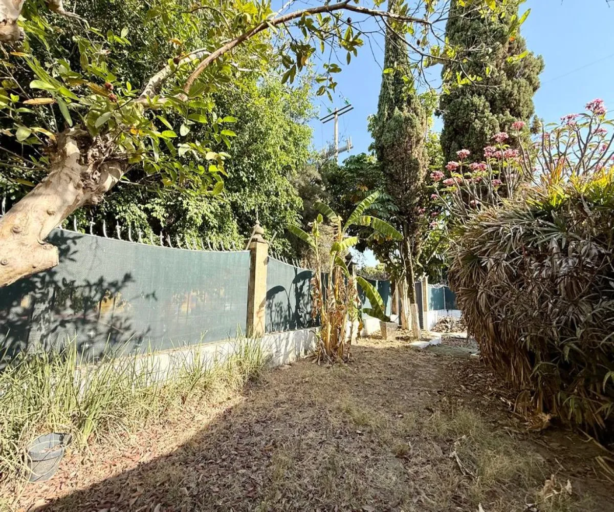 Terreno En Venta,Jardines Vallarta,Avenida Novelistas 5110, Zapopan, Jalisco 45027,Avenida Novelistas,peUBbCd Terreno En Venta,Jardines Vallarta,Avenida Novelistas 5110, Zapopan, Jalisco 45027,Avenida Novelistas,peUBbCd