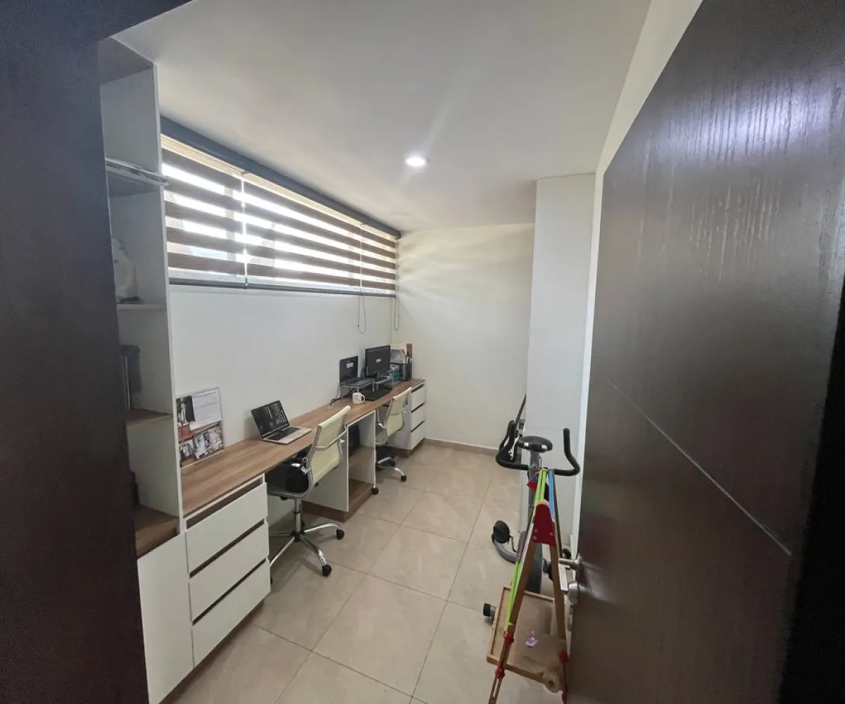 Casa En Venta,Bosques de Santa Anita,ximar 101 65, Tlajomulco de Zúñiga, Jalisco 45645, 4 Habitaciones,3 Baños,ximar,1,pJCHWqa