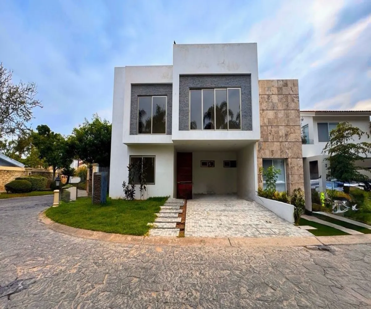 Casa En PreVenta,Valle Real,Paseo San Arturo Norte 415 coto Ceiba casa 1, Zapopan, Jalisco 45019, 5 Habitaciones,5 Baños,Paseo San Arturo Norte 415,2,peC0qHz