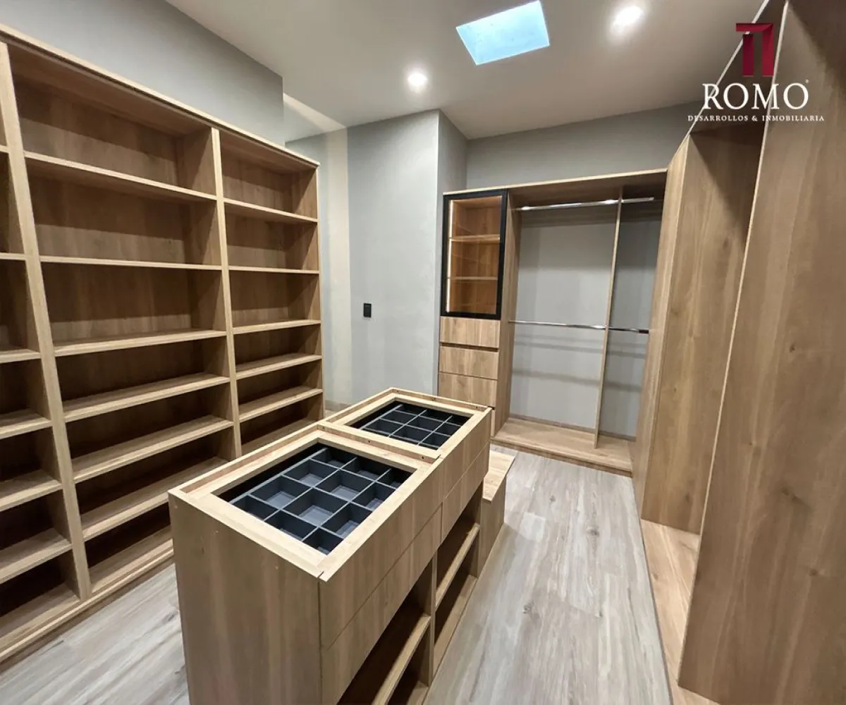 Casa En Venta,Ciudad Bugambilias,Paseo de la Vicuña 2140, Zapopan, Jalisco 45237, 4 Habitaciones,4 Baños,Paseo de la Vicuña,1,pPrlykB Casa En Venta,Ciudad Bugambilias,Paseo de la Vicuña 2140, Zapopan, Jalisco 45237, 4 Habitaciones,4 Baños,Paseo de la Vicuña,1,pPrlykB