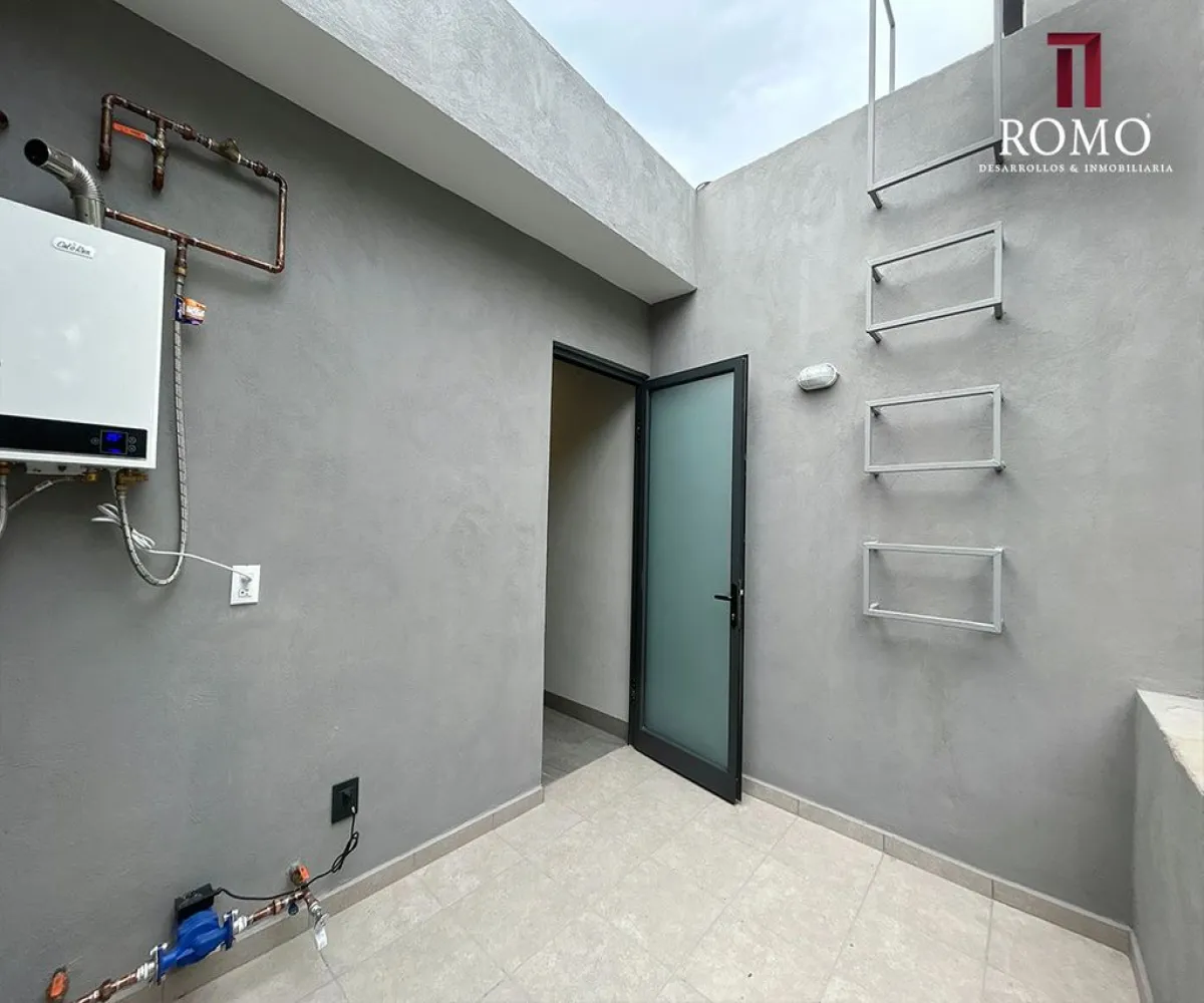 Casa En Venta,Ciudad Bugambilias,Paseo de la Vicuña 2140, Zapopan, Jalisco 45237, 4 Habitaciones,4 Baños,Paseo de la Vicuña,1,pPrlykB Casa En Venta,Ciudad Bugambilias,Paseo de la Vicuña 2140, Zapopan, Jalisco 45237, 4 Habitaciones,4 Baños,Paseo de la Vicuña,1,pPrlykB