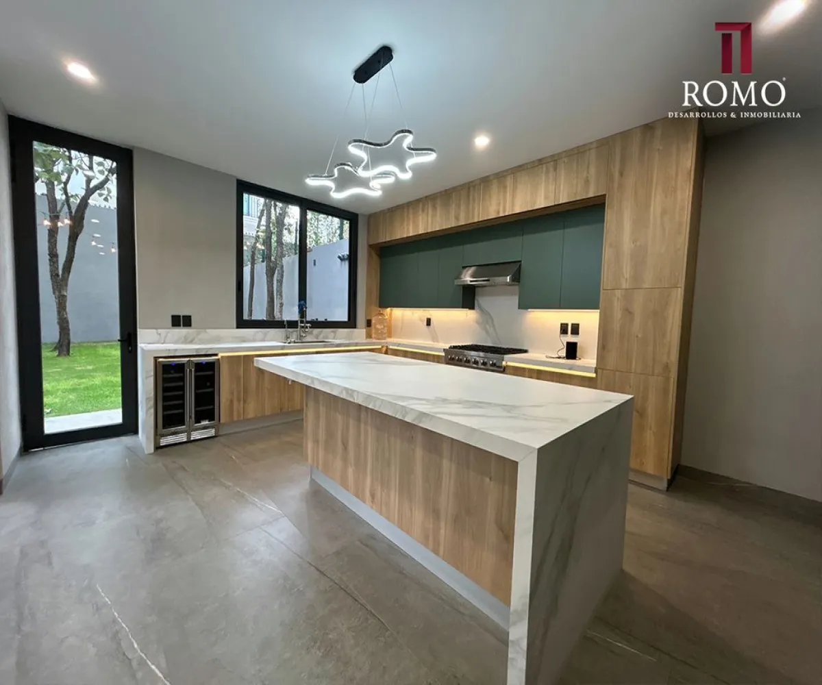 Casa En Venta,Ciudad Bugambilias,Paseo de la Vicuña 2140, Zapopan, Jalisco 45237, 4 Habitaciones,4 Baños,Paseo de la Vicuña,1,pPrlykB Casa En Venta,Ciudad Bugambilias,Paseo de la Vicuña 2140, Zapopan, Jalisco 45237, 4 Habitaciones,4 Baños,Paseo de la Vicuña,1,pPrlykB